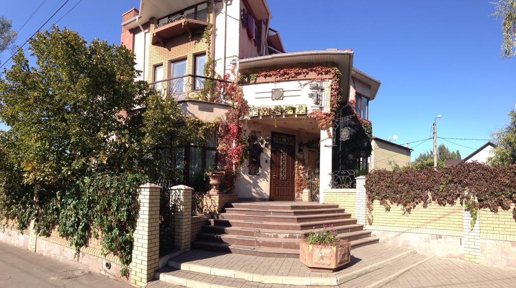 Prague Hotel Zaporizhia Exterior foto